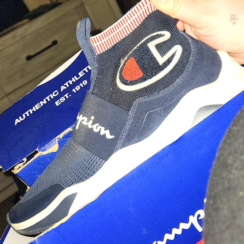 Mens shoes